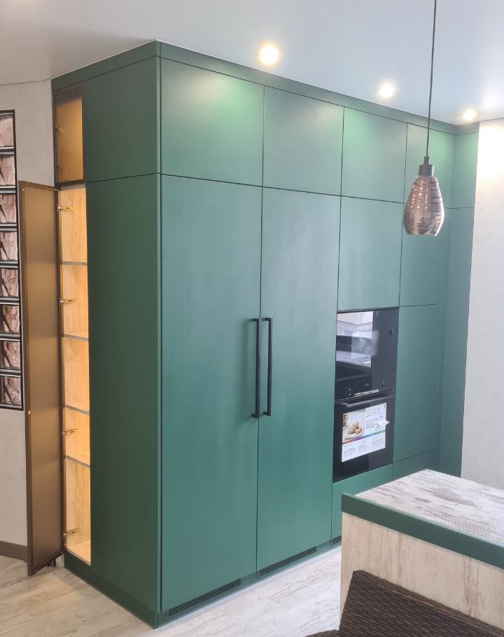 green kitchen