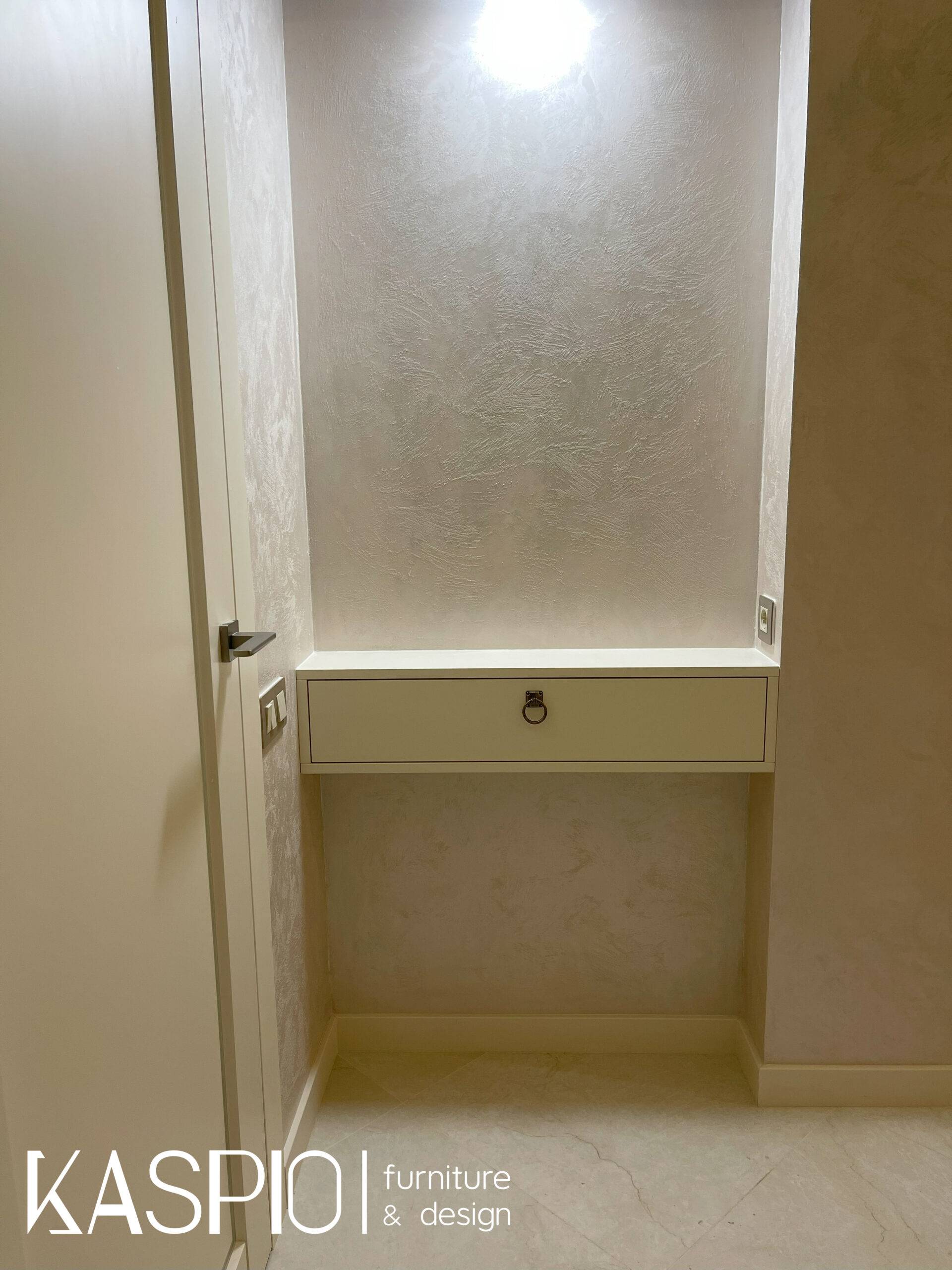 cabinet 03-2