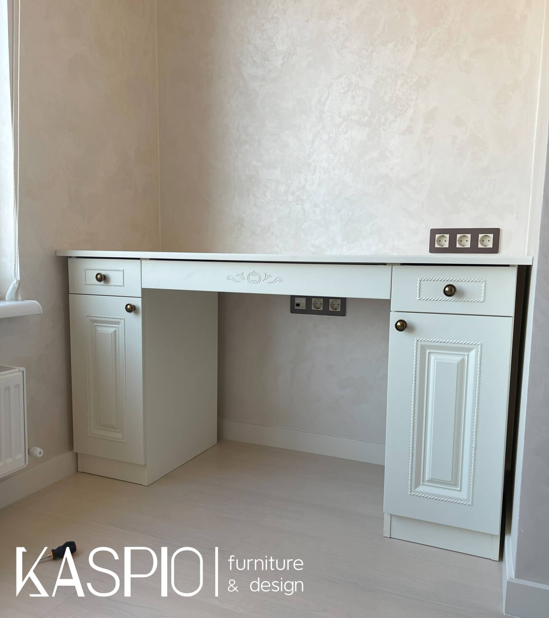 kaspio table 01-1