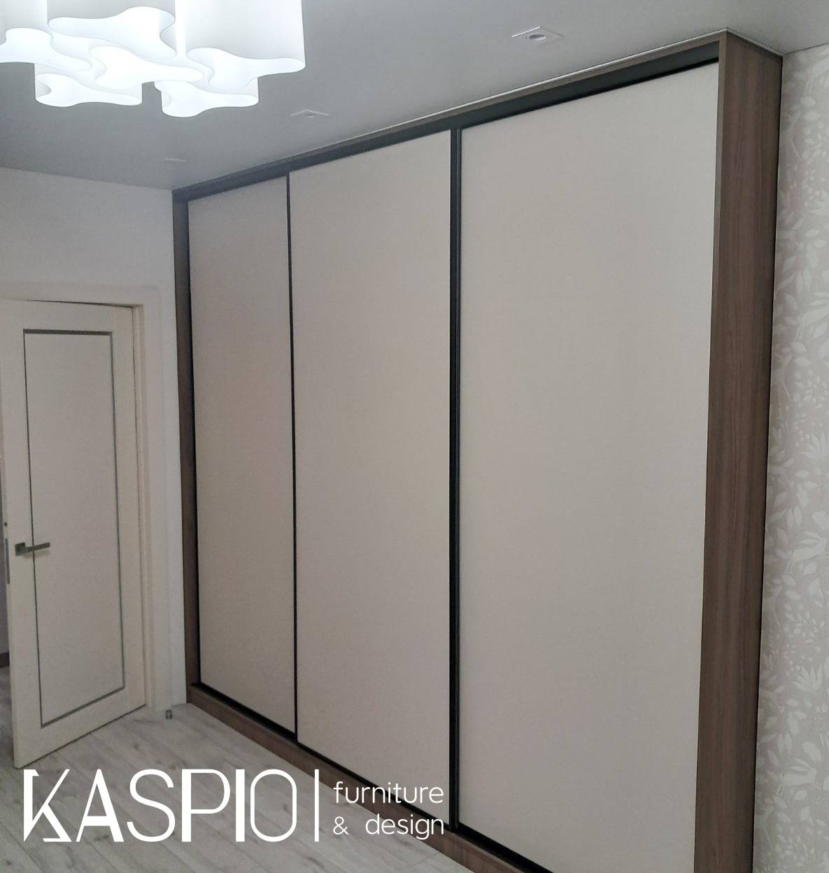 wardrobe 01